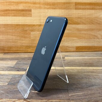 IPhone SE 2020 64GB, černý (12 měsíců záruka) - 3