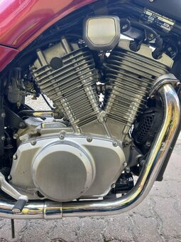 Suzuki VX800 - 3