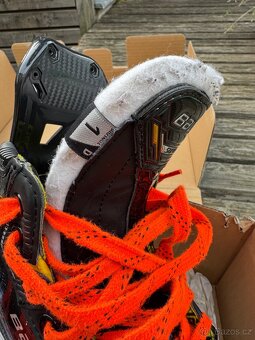 Brusle BAUER S22 SUPREME M5 PRO velikost 1D - 3