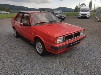 Lancia Delta 1.6 i HF Turbo - 3