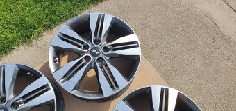 Hyundai 5x114,3 R18 tucson santafe i30 i40 - 3