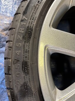 S-Line 205/45 R17 - 3
