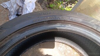 Pneu 225/45 R17 - 3
