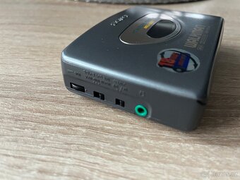 SONY WALKMAN - 3