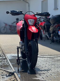GasGas SM700 - 3