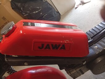 Babeta 210 prodám červené barvy nový model - 3