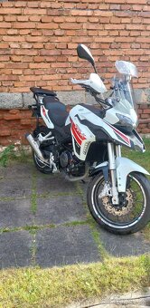 Benelli TRK 251 - 3