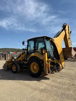 CAT 427 F2 - traktorbagr - 3