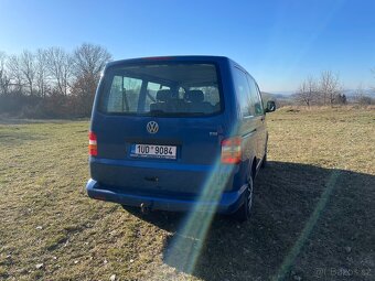 VW Transporter T5 9míst - 3