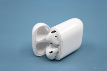 Originál sluchátka Apple AirPods (2019)-se zárukou - 3