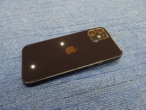 APPLE iPhone 12 64GB black + 5D sklo - 3