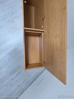 Prodám manželskou postel se zásuvky a úložným prostorem - 3