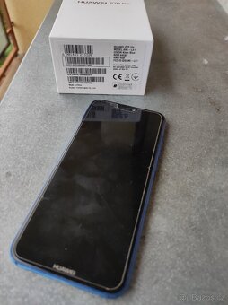 Mobilní telefon - 3