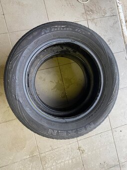 Pneu 185/60 R15 - 3