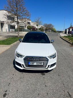 Prodám/přenechám leasing Audi S3 - 3
