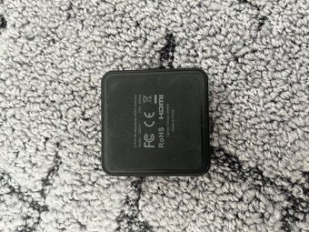 Přepínač UGREEN - 3