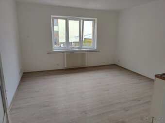 Pronájem bytu 1+kk 36 m² Palackého nám., Polička - 3