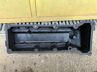 Víko ventilů Ford Fiesta - 3