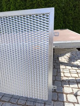 PRODÁM VCHODOVOU BRANKU A PLOTOVÉ POLE - 3