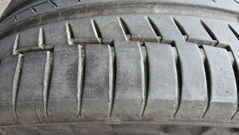 Letní pneumatika 235/45/18 Continental - 3