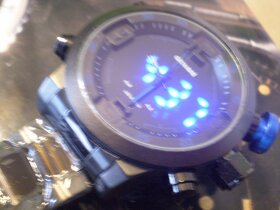 masivní hodinky WEIDE LED multifunkční - 3