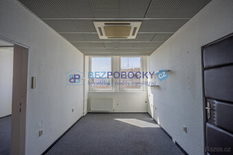 Pronájem nebytových komerčních prostor - kanceláří, Havlíčko - 3