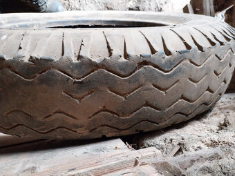 pneu 6.50 - 20 C - 3
