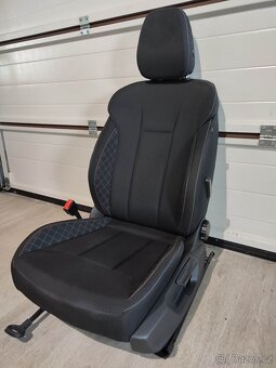 Škoda - Scala, FABIA IV, OCTAVIA IV,KAMIQ -sedadla, interiér - 3