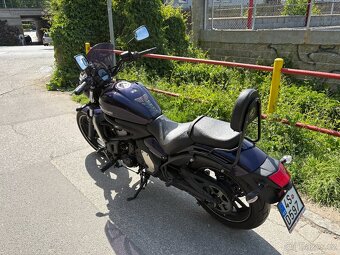 Kawasaki Vulcan S650 ABS fialová barva - 3