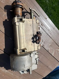 Vstřikovací čerpadlo Praga v3s - 3