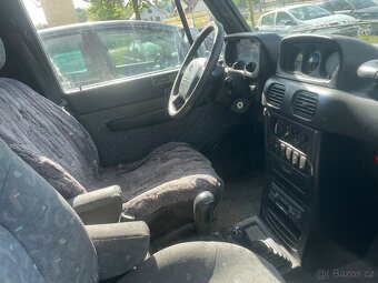 Hyundai Galloper 3.0i - 3