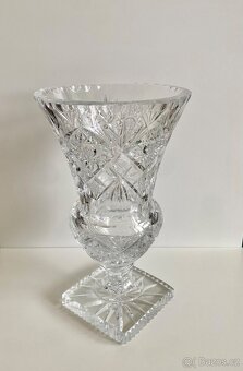 RUČNĚ BROUŠENÉ SKLO: Jaroslav Horr - Bohemia Crystal - 3