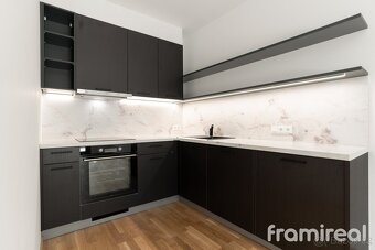 Pronájem bytu 2+kk s terasou a parkovacím stáním, 53 m2 - Pr - 3