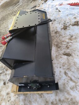 Rotavator na bagr a smykáč - 3