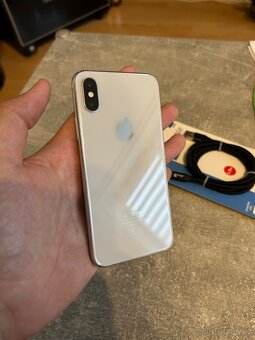 Prodám iPhone XS 64gb (100% kondice baterie) - 3