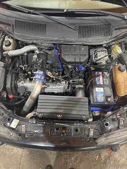 Fiat Punto GT 1.4 Turbo - 3