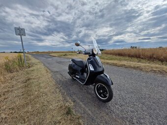 Vespa GTS 300 Super – 7000km – Akrapovič - 3