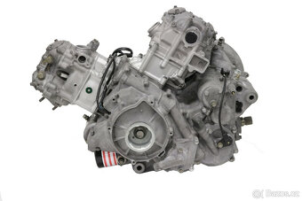 Kawasaki bruteforce 750, díly, motor - 3