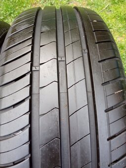 2 letní pneumatiky Hankook 205/60/16  6,6mm - 3