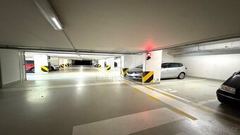 Parkovací stání, Praha 9 - 3