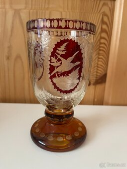 Nádherný starožitný pohár s mysliveckým motivem - 3