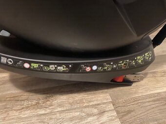 Otočná autosedačka Britax Römer DualFix - 3