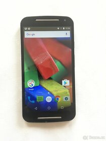 Motorola Moto G2 s příslušenstvím - 3