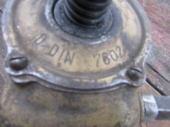 Hever zvedák Bilstein válečný 42 - 3