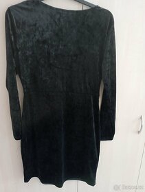 Černé sametové šaty ORSAY - 3