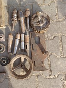 Prodám díly a nože na soustruh. - 3