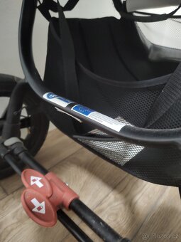 Kočárek Valco Trend 4 - 3