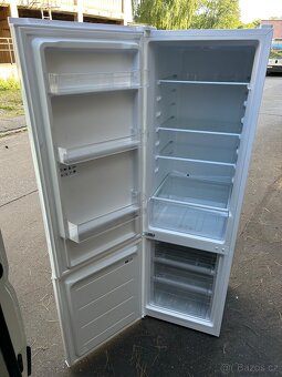 Dobrý den prodám ledničku ETA - 3