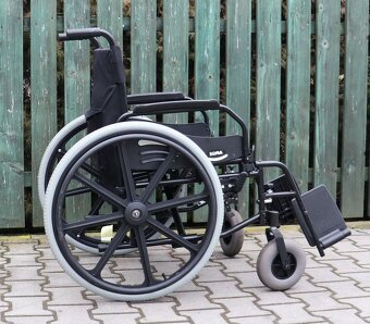 083-Mechanický invalidní vozík Sona. - 3