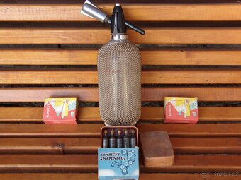 Sifon. lahev + bombičky - 3